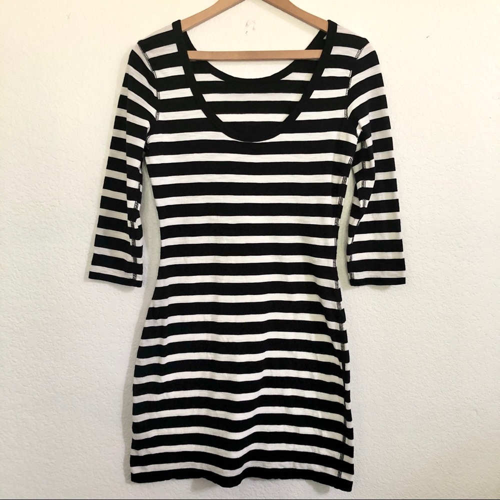 Express reversible fitted t-shirt dress